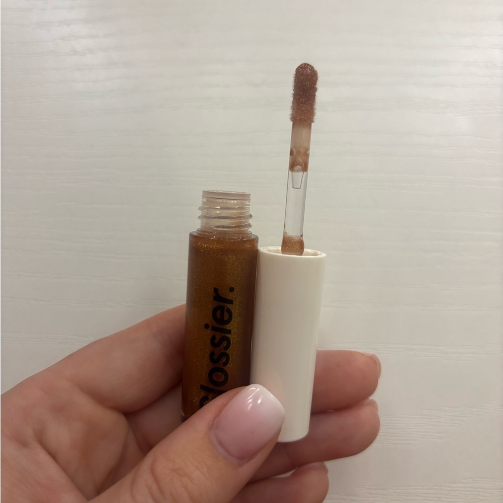 Glossier Glassy High Shine Lip Gloss